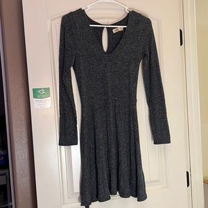 HOLLISTER - (Medium) Sweater Mini Dress 🩶